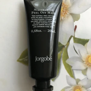Jorgobé  - Jorgobe peel off mask Oanvänd 
