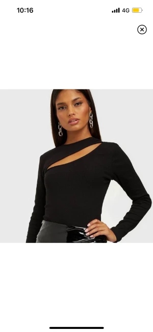 Nelly topp - Snygg festtopp som inte kommer till användning!  Använd typ 3 gånger 