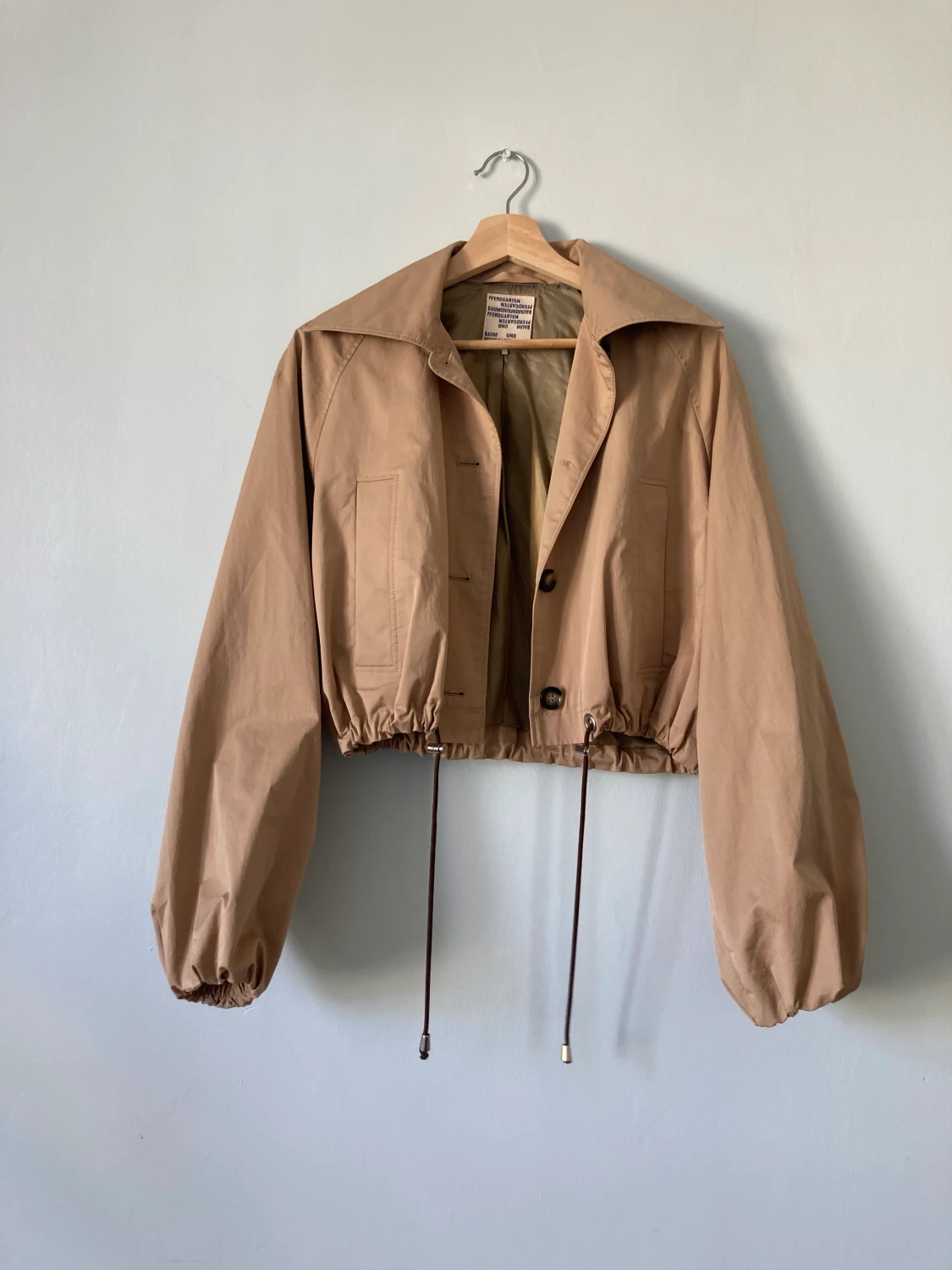 Mini trenchcoat från Baum und pferdgarten