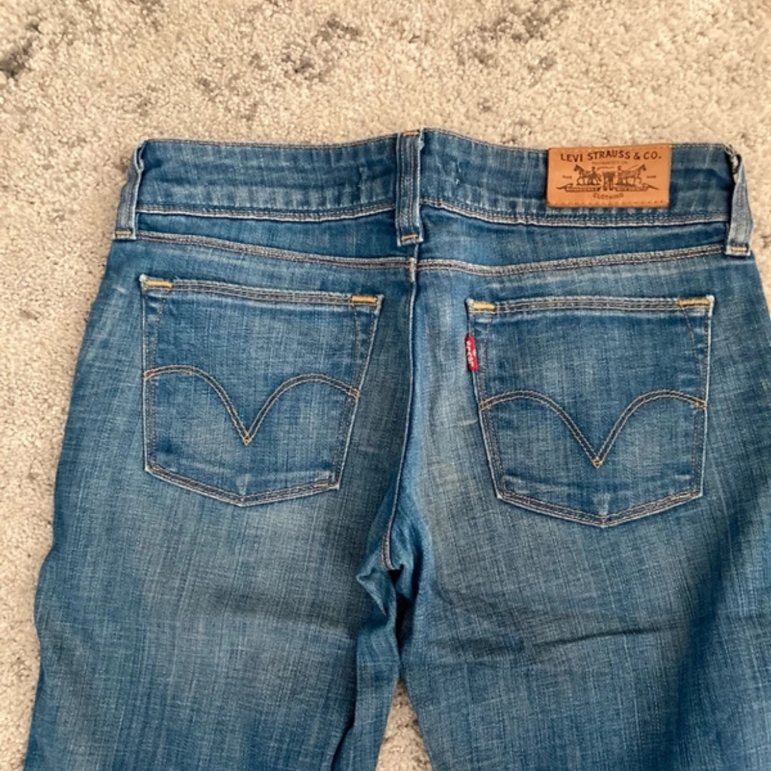 Levis jeans  - 90