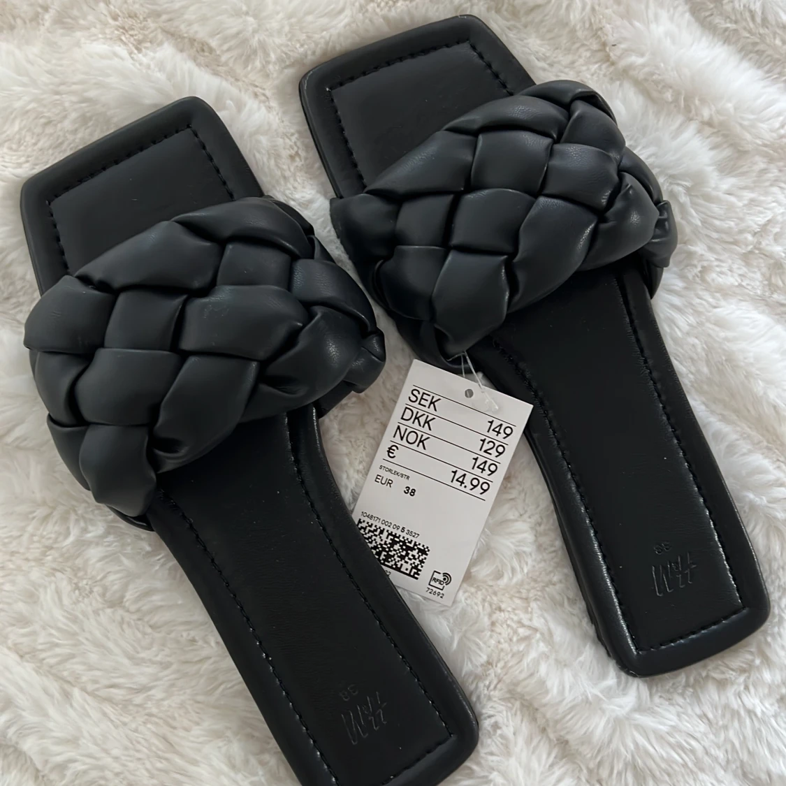 SANDALER SVARTA 38