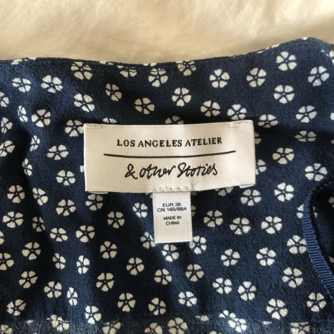 Blommig klänning - 91