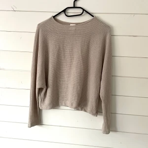 Stickad tröja - Superfin tunn stickad tröja från HM, storlek XS, som ny