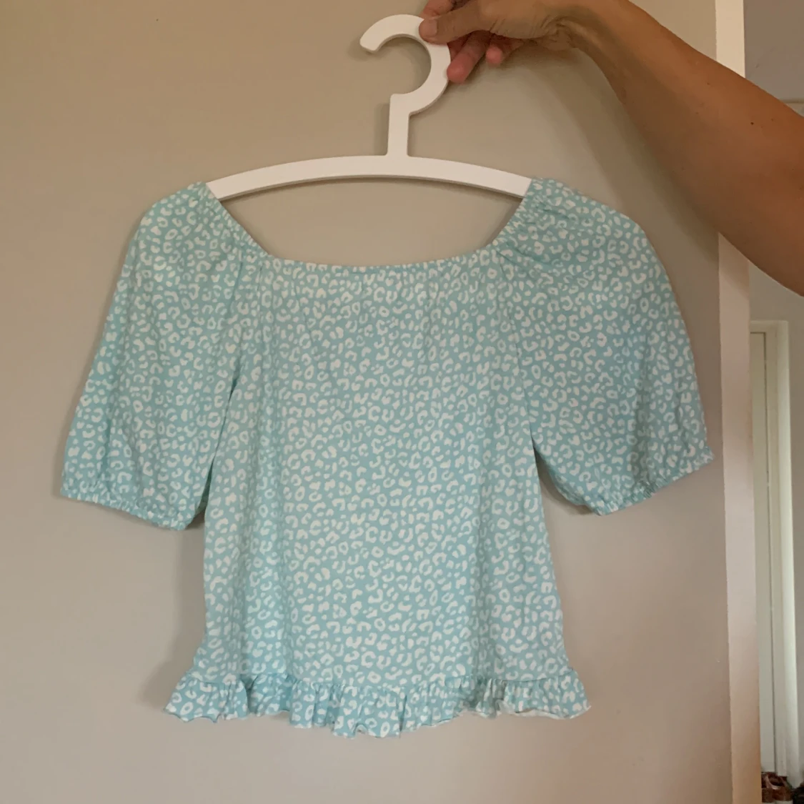 mönstrad turkos blus