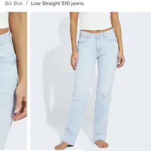Snygga lågmidjade jeans från bikbok, köptes för 700kr säljer för 250!