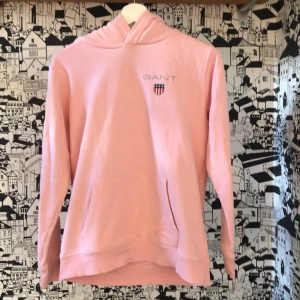 GANT HOODIE - Gant hoodie bra skick.