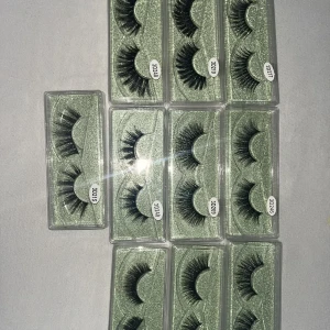 lösögonfransar - jag säljer lösögonfransar som aldrig varit använda. 10kr st eller 60 för alla.   3D240 är sålda ! 