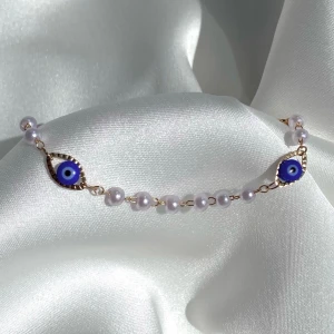 Armband🧿 - Armband med pärlor🤍99kr styck💕Fri frakt om betalning sker via swish! 