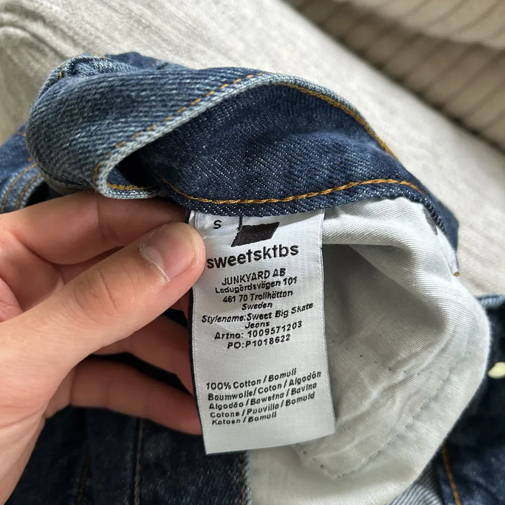 Riktigt snygga vardags jeans som säljs pga att dom inte kommer till användning. Använda enstaka gånger!. Jeans & Byxor.