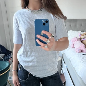 Tröja! - Snygg kortärmad tunn stickad tröja!