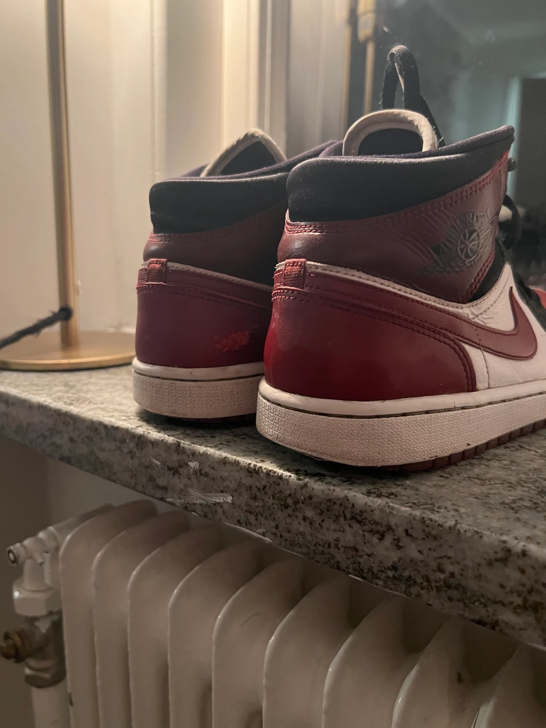 Nike Air Jordan 1 Dark Beetroot Mid - 90