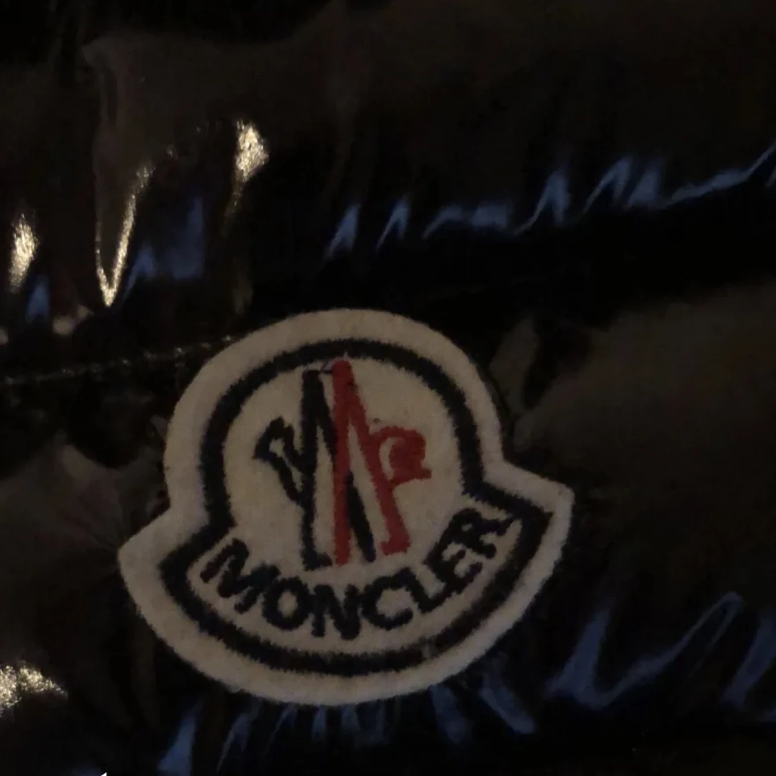 Fin moncler väst  - 91
