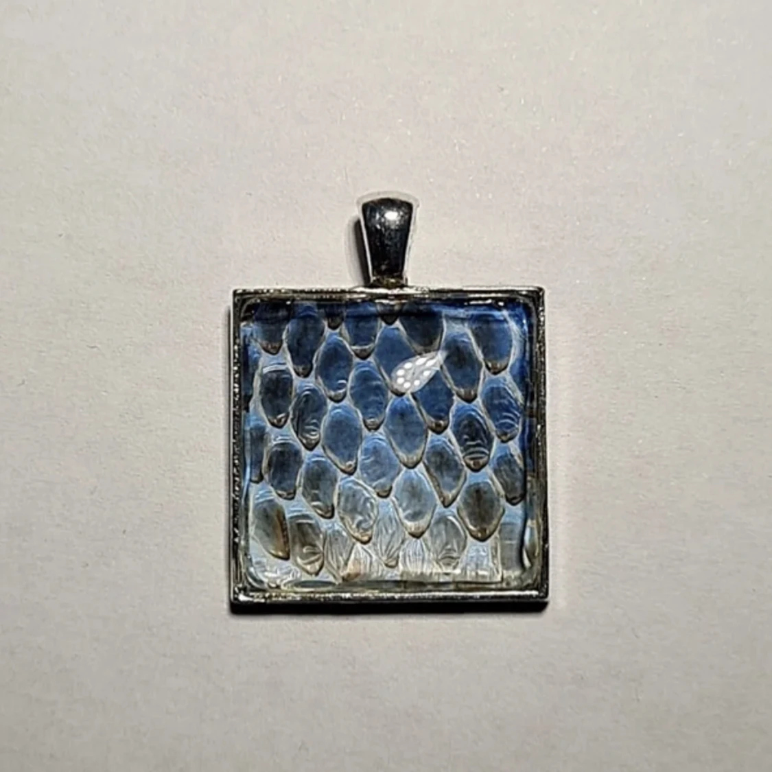 Majsorm ömsat skin berlock