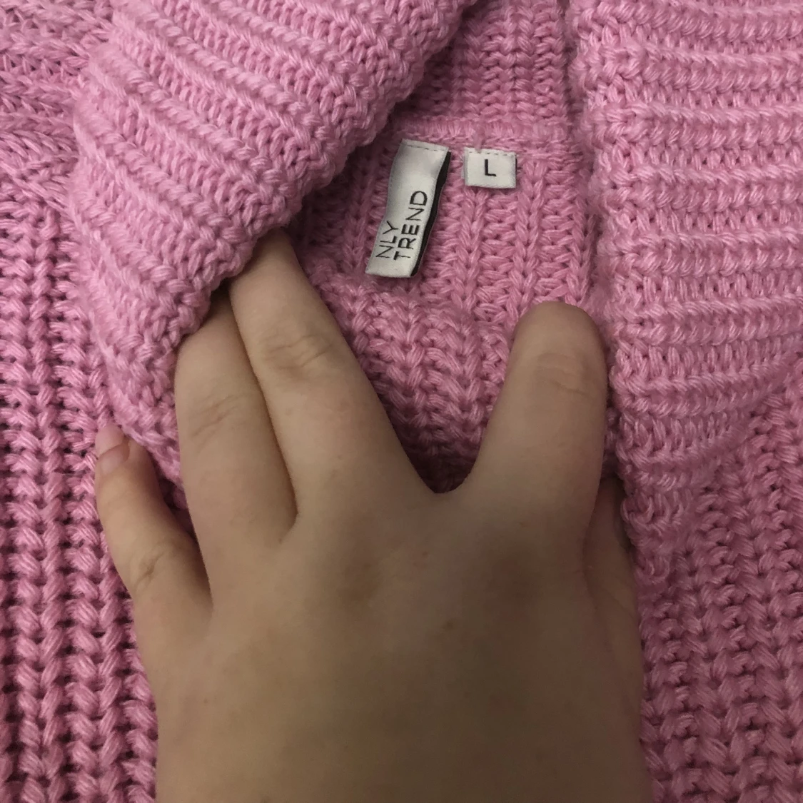 Stickad tröja croppad  - 90