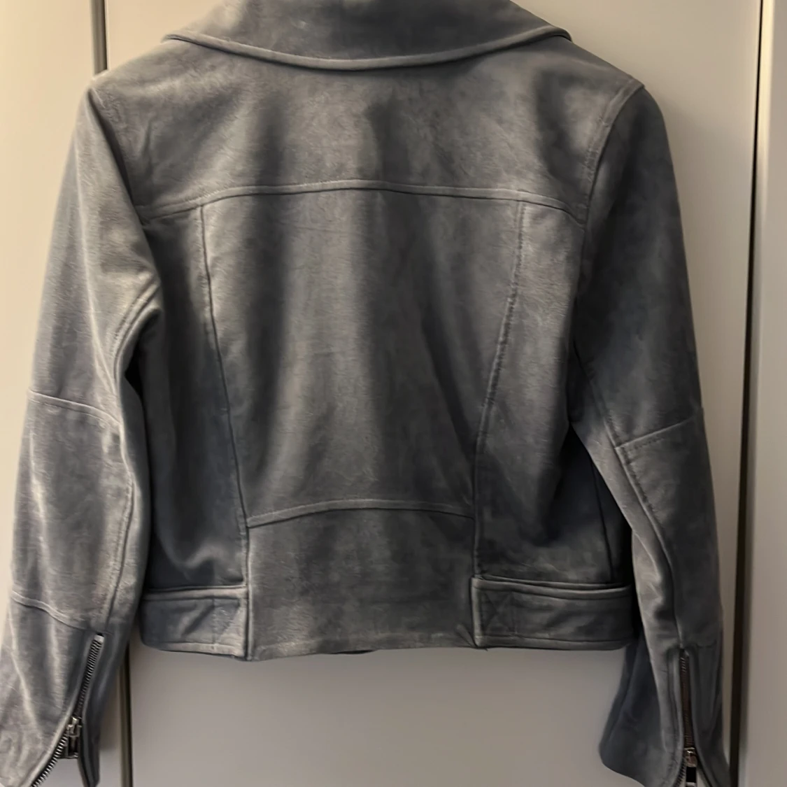 Blå mocka jacka  - 91