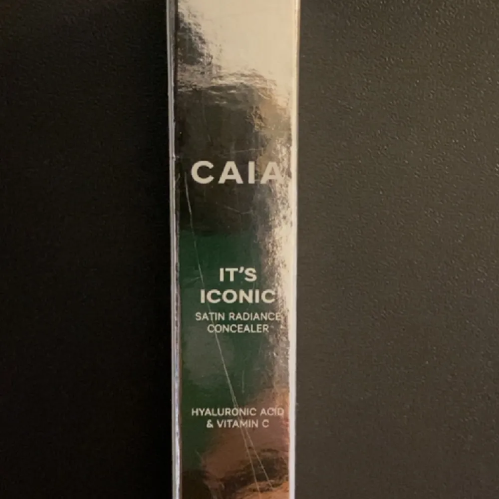 Helt ny Caia concealer . Accessoarer.