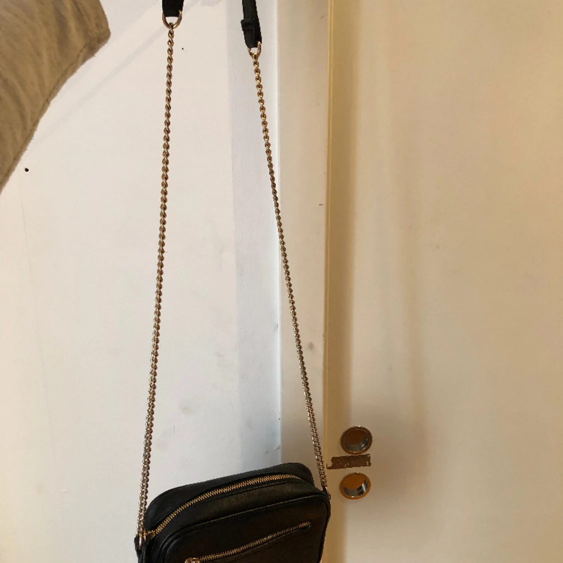 Axelrems väska - 90