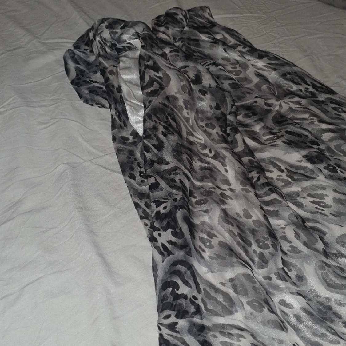 Klänning med luva - 90