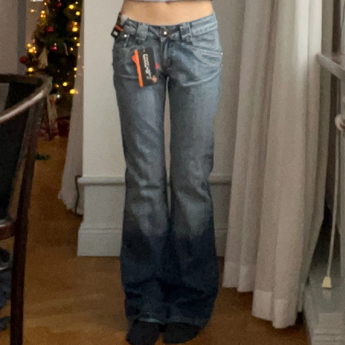  nya lågmidjade jeans - 90