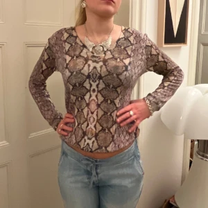 Stickad tröja❤️‍🔥 - Sååå fin mönstrad tröja👏👏