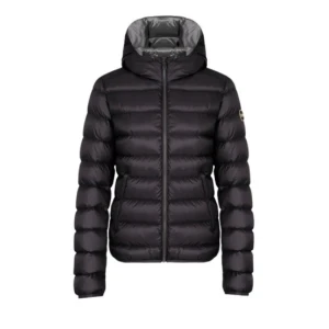 Colmar jacka - Köptes förra året, stel 38