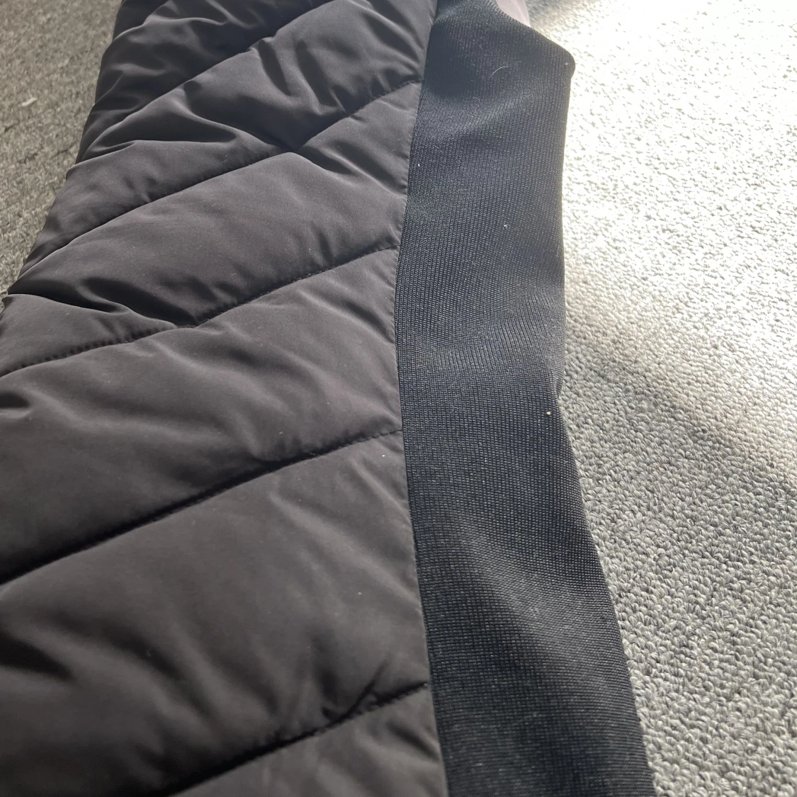 Zara väst Stl S - 90