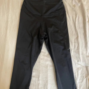 Nike tights - Nike yoga tights, oanvända