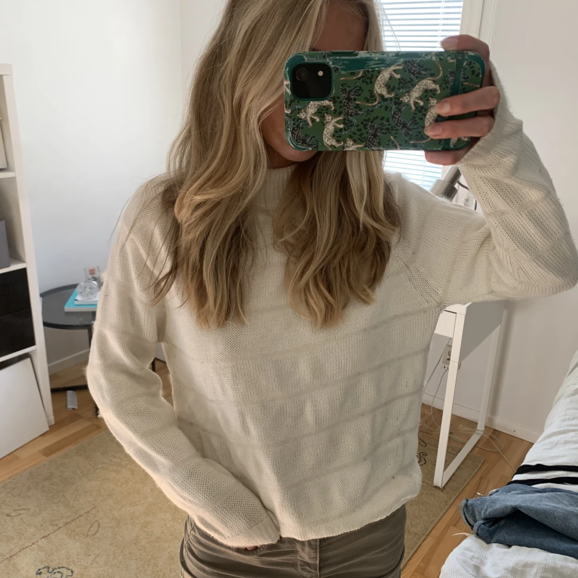 Vit stickad tröja - 90