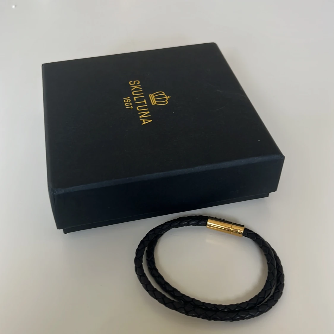 Skultuna läderarmband