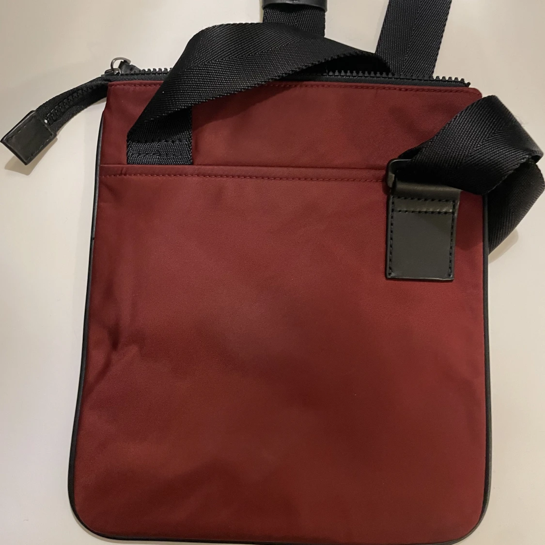 Hugoboss väska  - 91