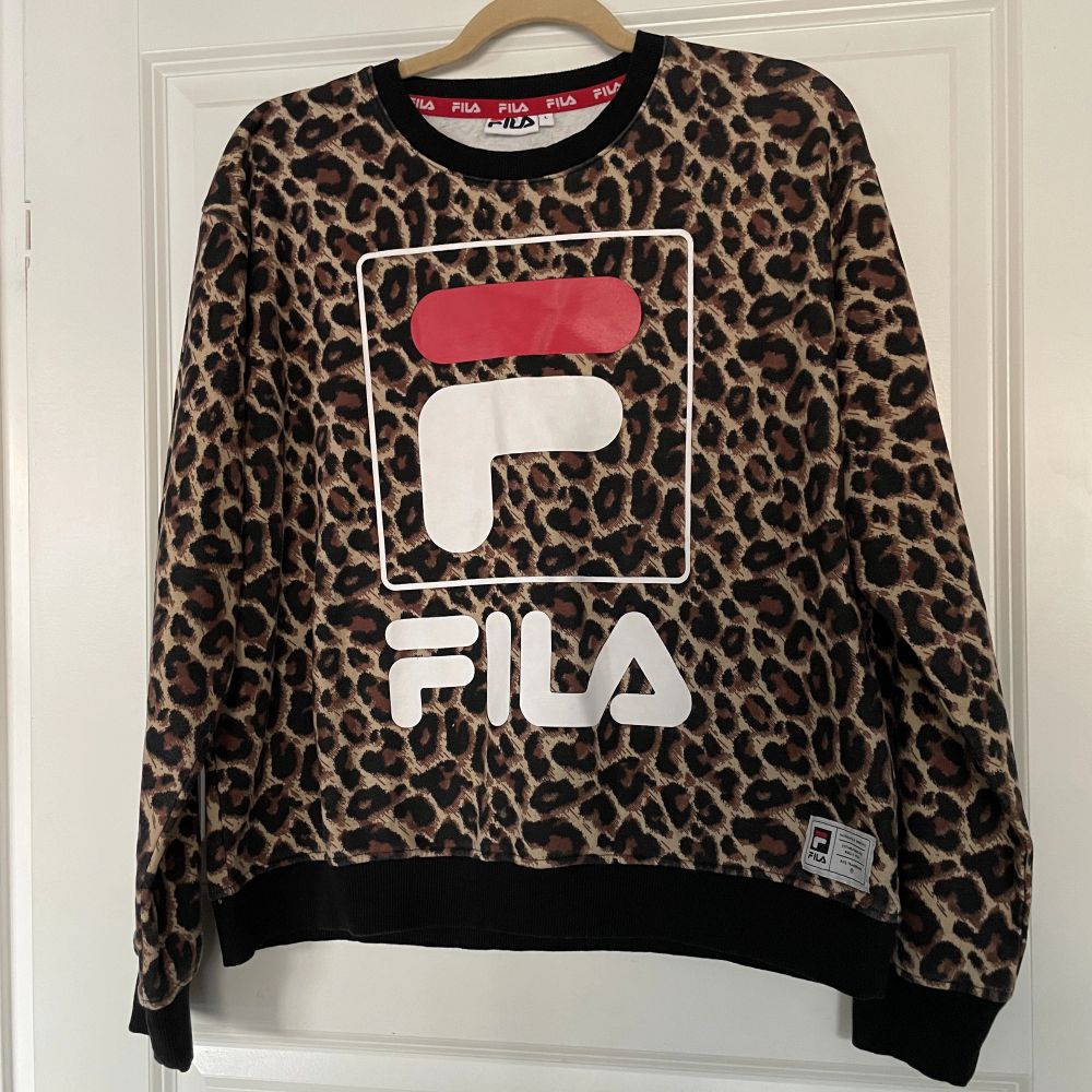 Fila leopard shop print jumper