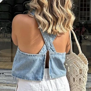 Jeans top - Säljer min fina jeans topp i storlek S