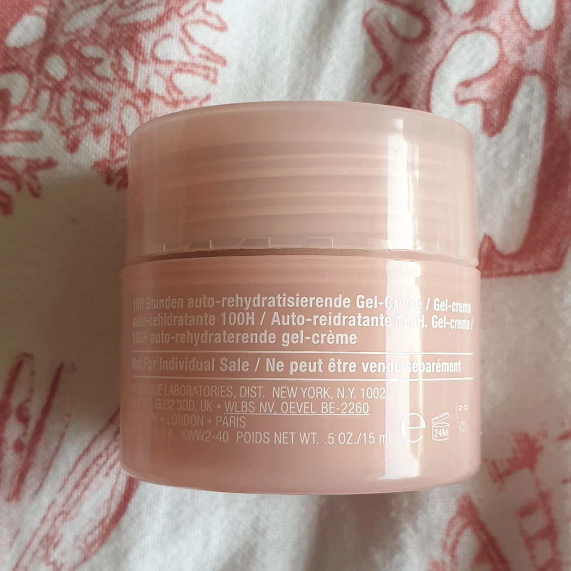 Cliniqe moisturiser  - 90