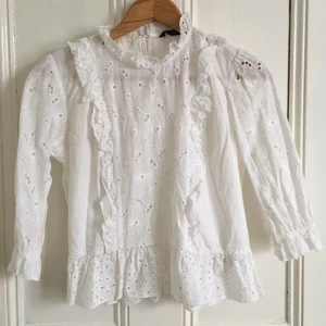 Topp zara - Fin zara topp som inte kommer till användning längre! 