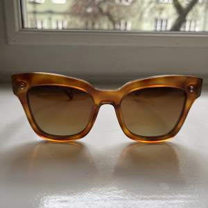 Solglasögon från Chimi Eyewear. Modell Havana 07. Aldrig använda, felköp. 