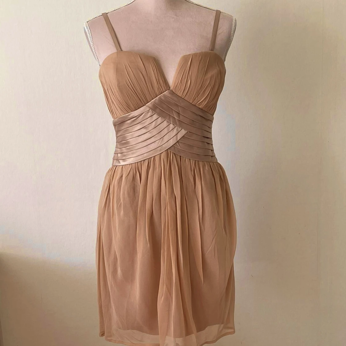 Helt oanvänd Rosa balklänning