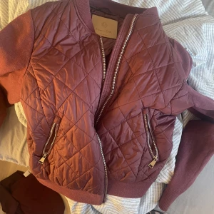 Cardigan  - Massimo dutti cardigan, sååå fin