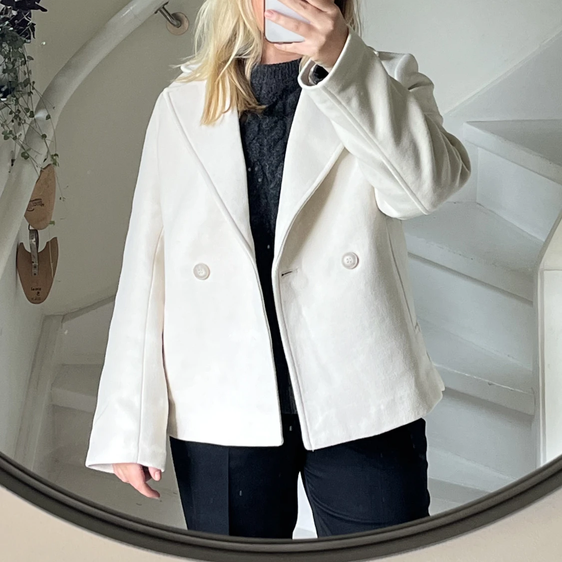 Jättefin slutsåld kappa från Hm  - 90