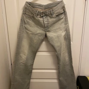 Diesel jeans  - Bra skick, klippta till längd 31-32  