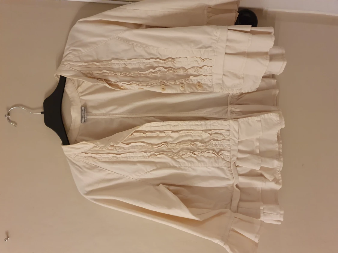 Jättefin Hunkydory jacka , beige med volang