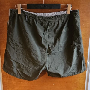 Shorts - Fina badshorts