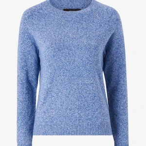 Stickad tröja - En blå ganska tunn stickad tröja ifrån vero moda💙sparsamt använd säljer då den inte kommer till användning längre, (nypris 249kr)