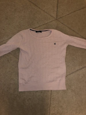 Ljusrosa tröja  - Ljusrosa tröja från Gina Tricot i storlek S. Bra skick. 