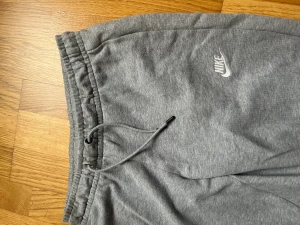 Nike mjukis - Superbra skick då de var en felbeställning. Passar XS-S