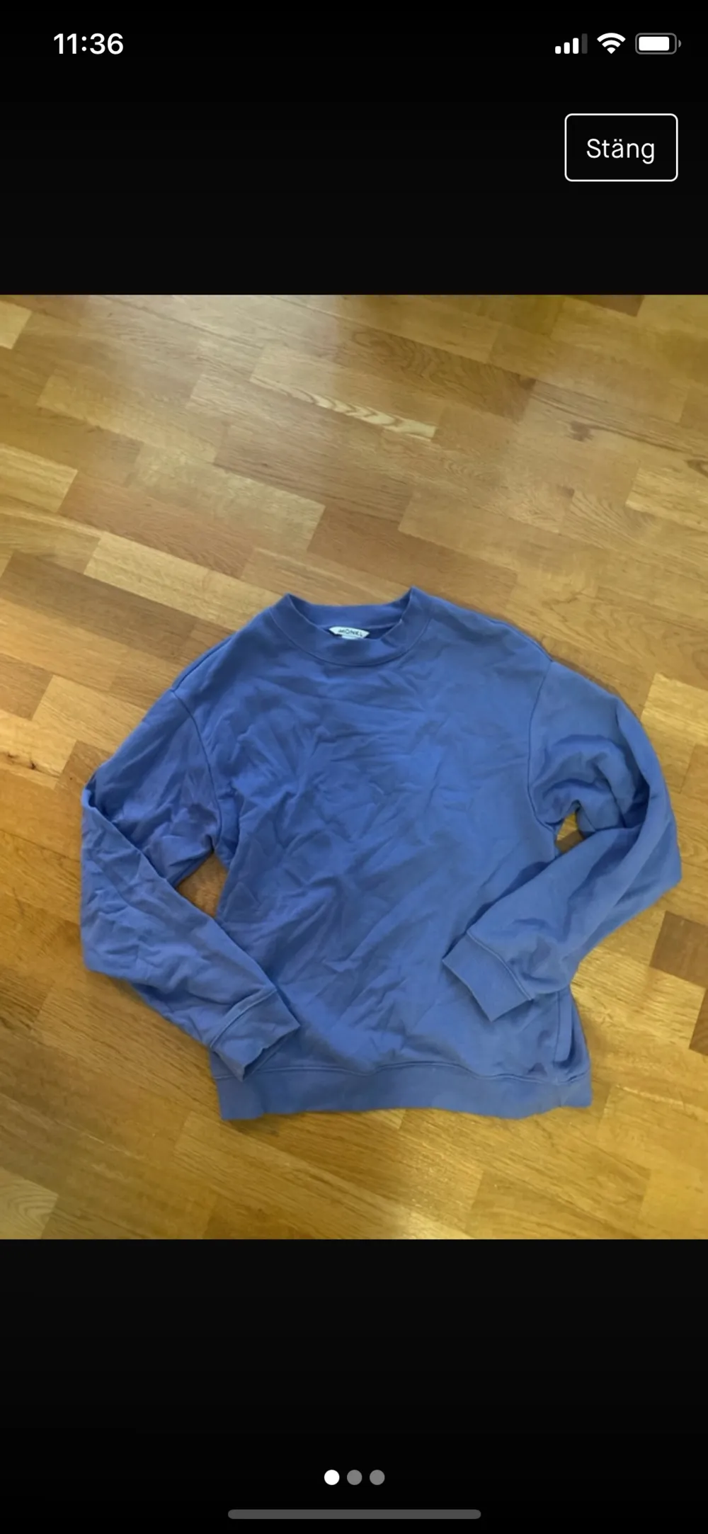 En lila sweatshirt från Monki i storlek xxs. Aldrig använd!. Tröjor & Koftor.