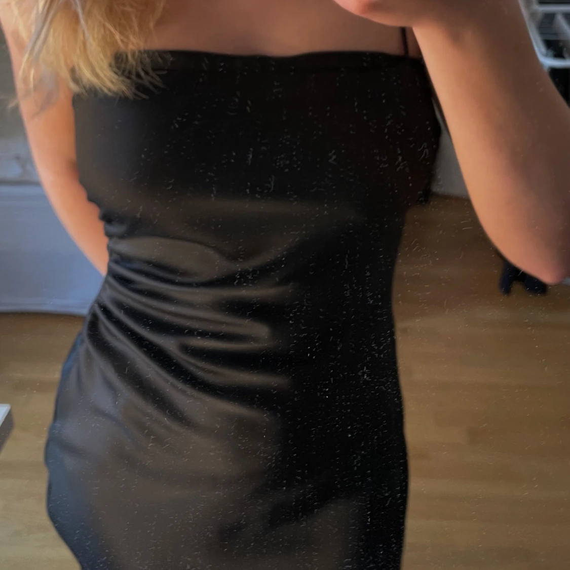 Svart satinklänning från Zara - 91