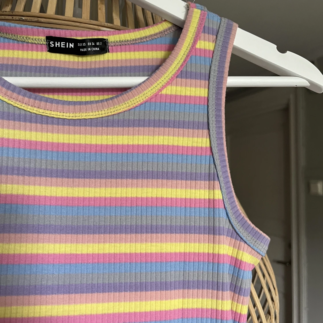 Randig klĂ€nning đŹ