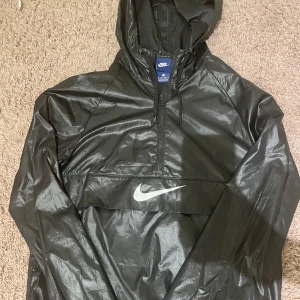 Träningsjacka  - Två olika träningsjackor från Nike💓