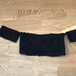 Topp - Svart topp/bikini