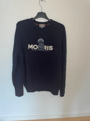 Ny Morris tröja - En morris tröja som aldrig är använd då den inte passade   Nypris 1400kr  Skriv vi intresse så kan vi lösa en bra och smidig affär🤝🤝